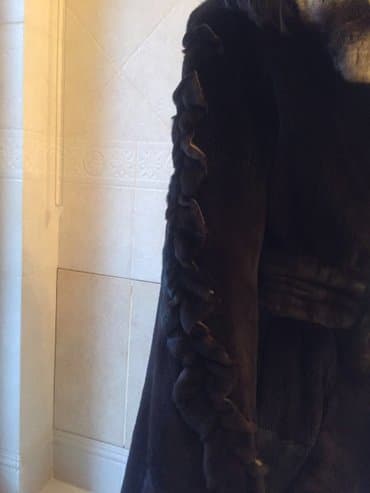 Kia: Orjinal shuba. Sergi malidi. 7000azn alinib! Yeni kimidir. Qashlari — 6