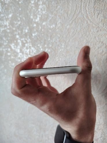 iphone 11 pro kredit: IPhone 11, 64 GB, Ağ, Face ID — 5