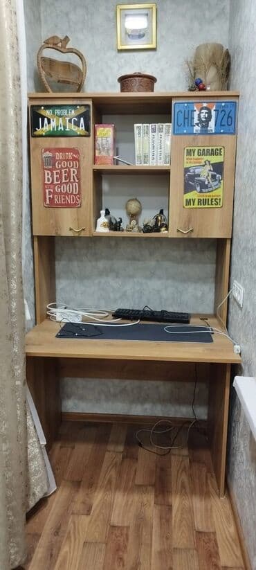 Masalar: Salam gərək olmadığınnan satıram 100 manata. Ancağ masa satılır — 1