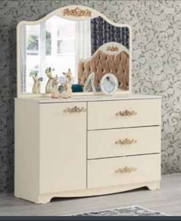 Kreslolar: Yeni, Güzgülü, Azərbaycan — 1