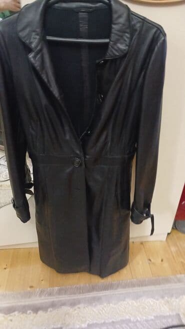 Plaş, Emporio Armani, XS, rəng - Qara