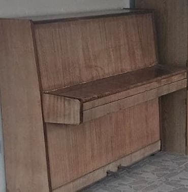 Taxta pianino korpusu/kasa - Material: təbii ağac və faner əsaslı lalafo.az -da Taxta pianino korpusu/kasa - Material: təbii ağac və faner əsaslı