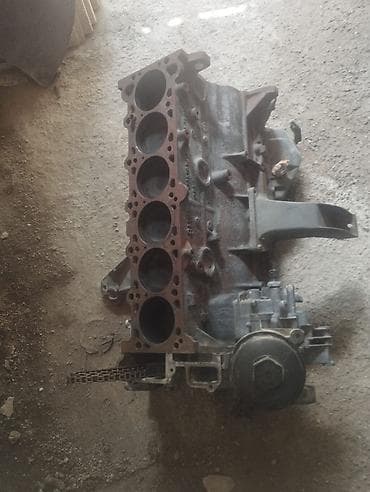 BMW mühərrik bloku – sıralı 6 silindr - Orijinal BMW tökmə blok - — 6
