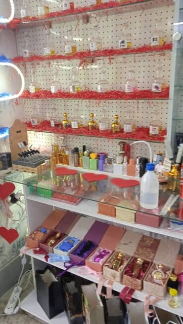 аренда помещений под кафе ресторан: Nizami metrosunun yaxınlığinda — 1