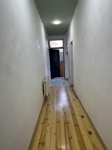 sumqayitda tecili satilan evler: Azadliq metrosuna yaxin Resulzade qesebesinde 100 nomreli mektebin — 3