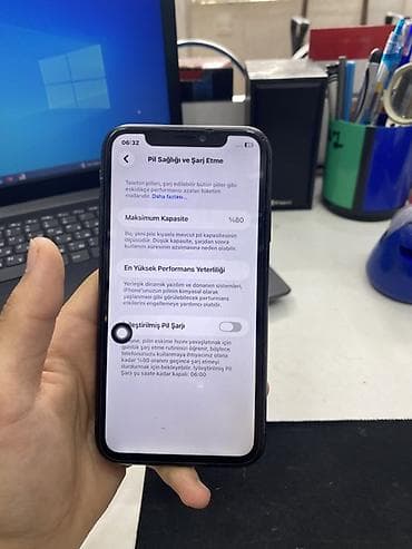 i̇pone 8 plus: IPhone 11, 128 GB, Qara — 8