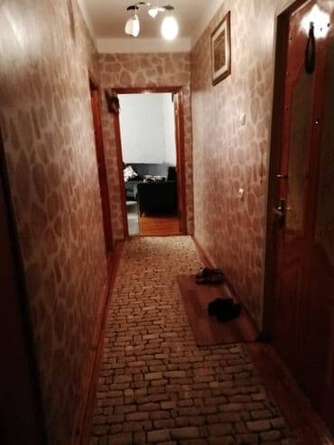 4 otaqlı ev çertyojları: Bakı, 3 otaqlı, Köhnə tikili, m. Qara Qarayev, 70 kv. m — 10