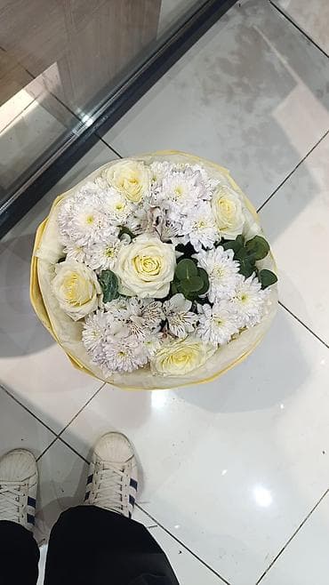 gul sekileri: Sumqayit Çiçək buketləri – “Eshq flowerss” Məhsul təsviri: - Zərif — 7