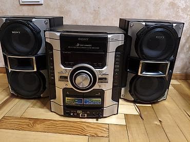 lil solid dual: Sony mini hi-fi musiqi mərkəzi – 3 diskli CD changer, MP3 dəstəyi və — 1