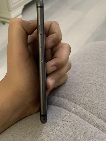 ucuz iphone 7: IPhone 8, 64 GB, Black Titanium — 3