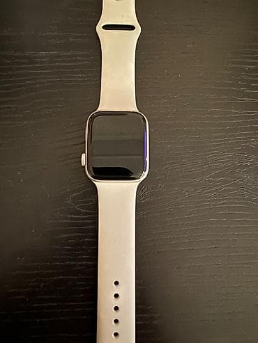 razer viper mini: Apple watch SE2 44mm. Qutusu və original şarj cihazı var. Üzərində — 1