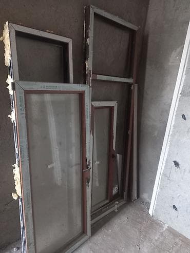 plasdik qapilar: PVC pəncərə və balkon qapıları – komplekt Məhsul təsviri: - Material — 3