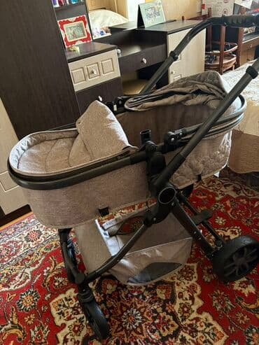 evde islemek: Çıxarıla bilən beşikli araba, İşlənmiş, Cins: Oğlan, Yaş: <1 ay, Ödənişli çatdırılma, Ünvandan götürmə — 2