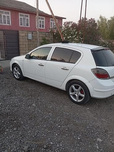tap az 015 karobka: Opel Astra: 1.4 l | 2009 il 287000 km Hetçbek — 4