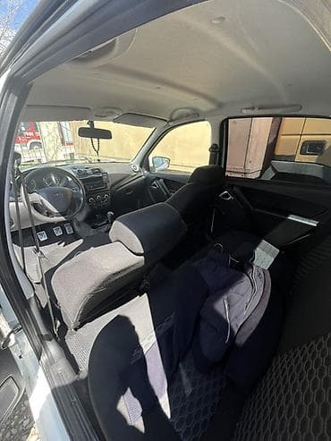 VAZ (LADA): Salam maşın bez krasqadı 22 ay bangı qalıb 588 manat — 5