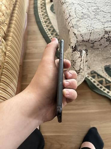 iphone 2 ci el: IPhone 7, 32 GB, Qara, Barmaq izi — 8