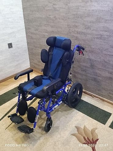 Təzədi pakofkada işlənməyib Uşaq üçün xüsusi ehtiyaclı əlil arabası - — 2