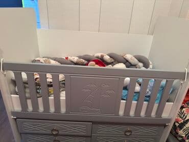 yatag desdi: Oğlan və qız üçün, Dördbucaq, Beşik, Dəst ilə, Yellənmə mexanizmsiz — 1