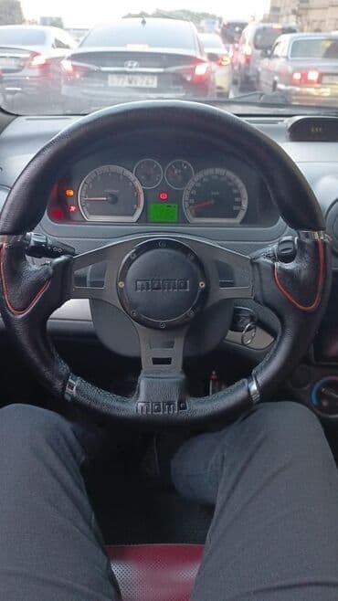 MOMO idman sükanı - Brend: MOMO - Material: dəri üzlü, metal mərkəz