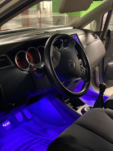 mercedes disk teker type 1 per page 40: Nissan Tiida sedan - Kül rəngə çalan açıq-bej eksteryer - 4 qapılı — 11