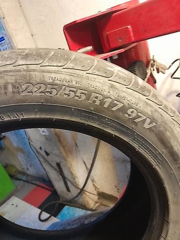 disk teker satisi: KUMHO markalı yay‑yol şini - Ölçü: 225/55 R17 - Yük/ sürət indeksi — 1
