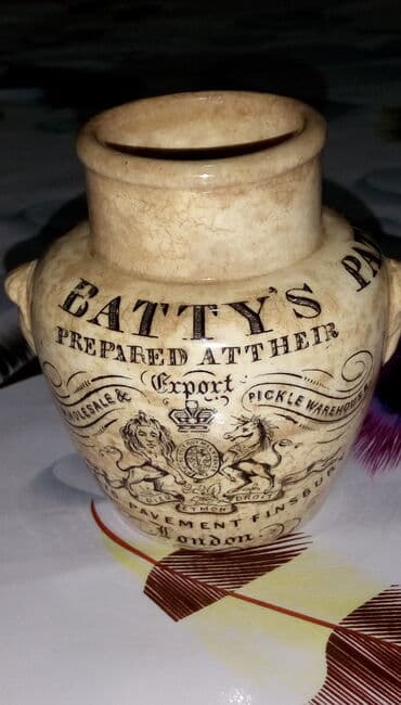 marka: Старинный английский горшочек с гербом королевы Виктории / фарфор — 1