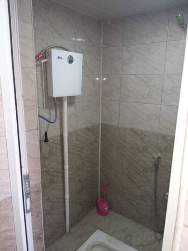 20 yanvarda 2 otaqli evler: 4 otaqlı, 160 kv. m, Yeni təmirli — 10