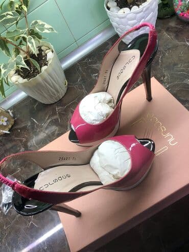 босоножки новые 36 размер: Размер: 37.5, Б/у — 11