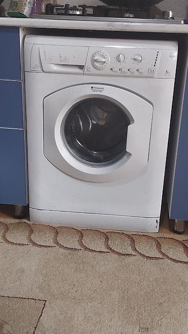 Paltaryuyan maşın Hotpoint Ariston, 5 kq, Avtomat, Qurutmasız