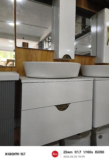 Hamam üçün asma dolab və üst qab-lavabo komplekti - Üst hissə at lalafo.az Hamam üçün asma dolab və üst qab-lavabo komplekti - Üst hissə