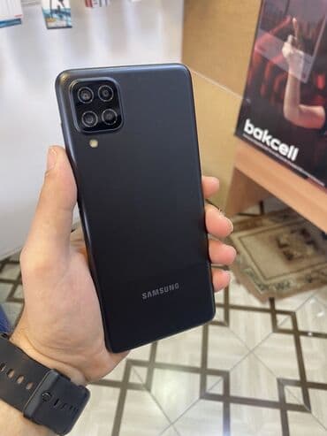 Samsung Galaxy A12, 64 GB, rəng - Qara, İki sim kartlı lalafo.az -da Samsung Galaxy A12, 64 GB, rəng - Qara, İki sim kartlı