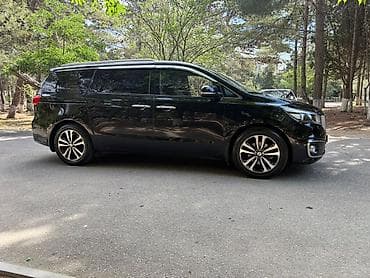 Kia Carnival: 2.2 l | 2016 il Van/Minivan