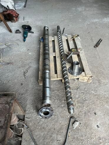 Snek umumi uzunlugu 2 metr 80lik . Mator reduktor hazir — 2