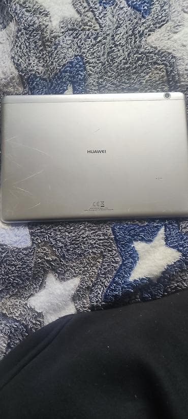 Huawei: Huawei planşet platasi yanib Xüsusiyyətlər: - Brend: Huawei - Korpus — 2