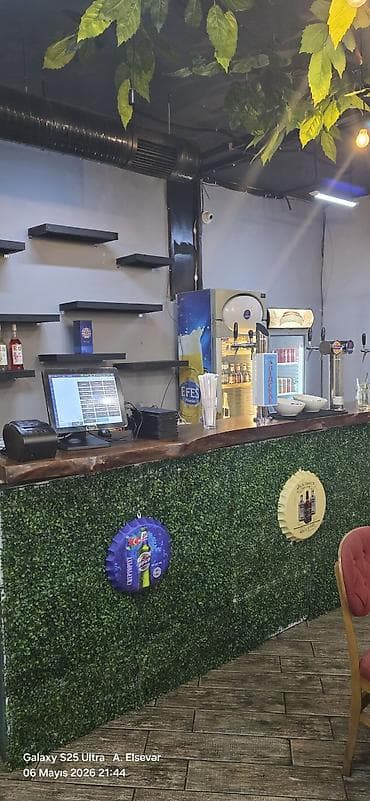 kirayə kafe: Ab Hava Music Hall – restoran və canlı musiqi məkanı - Yaşıllıq — 3