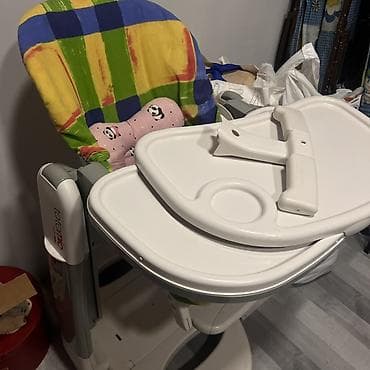 bag stol stullari: Uşaq üçün iki məhsul dəsti Yelencekde olir Iki ust yemek ustu var — 2