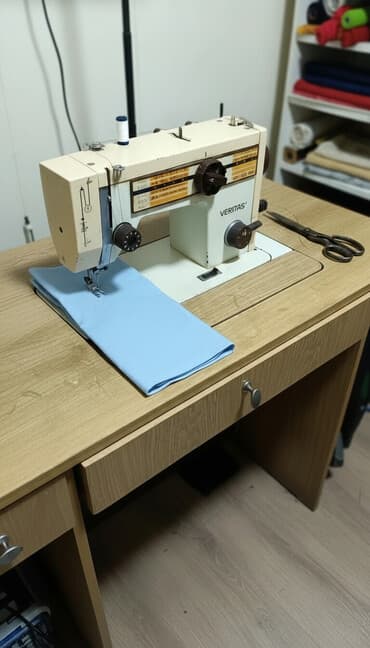 düz tikiş maşını: VERITAS tikiş maşını – masalı model Xüsusiyyətlər: - Üst paneldə — 1