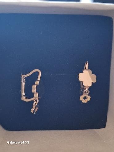 sirgalar qizil: Sırğa — 2