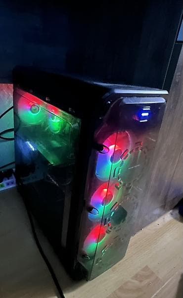 Pc Gtx 1650 Msi İ5 9400f 16gb ram dd4 500gb ssd 600w psu H310 asrock — 3