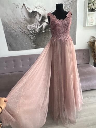 200 manata alınıb 1 defe geyınılıb 80 manat