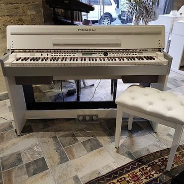 qədimi pullar: Elektro piano Medeli CDP 5200 WH Polifoniya:128 Klaviçlər:88 — 1