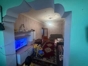 rabocide satilan evler: Bakı, 3 otaqlı, Köhnə tikili, m. İnşaatçılar, 85 kv. m — 3