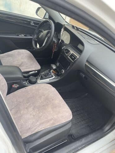 niva qapi: Brilliance H530: 1.6 l | 2015 il Sedan — 3