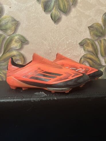 Шлемы: Бутсы Adidas at lalafo.az — 1 Шлемы: Бутсы Adidas — 1