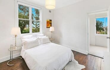 nərmanov: Global Hotel Baku Ekonom 1 nəfərlik otaq - 35 Azn ekonom 2 nəfərlik — 1