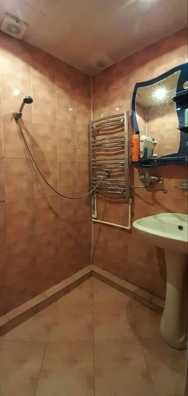 deniz kenarı restoranlar: Sumqayıt, 2 otaqlı, Köhnə tikili, 50 kv. m — 6