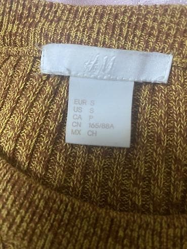 qar geyimi: Sviter, H&M, S — 2