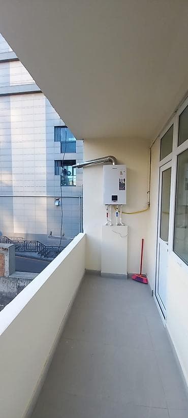 5 otaqlı mənzillər: Bakı, Əhmədli, 2 otaqlı, Köhnə tikili, 55 kv. m — 9