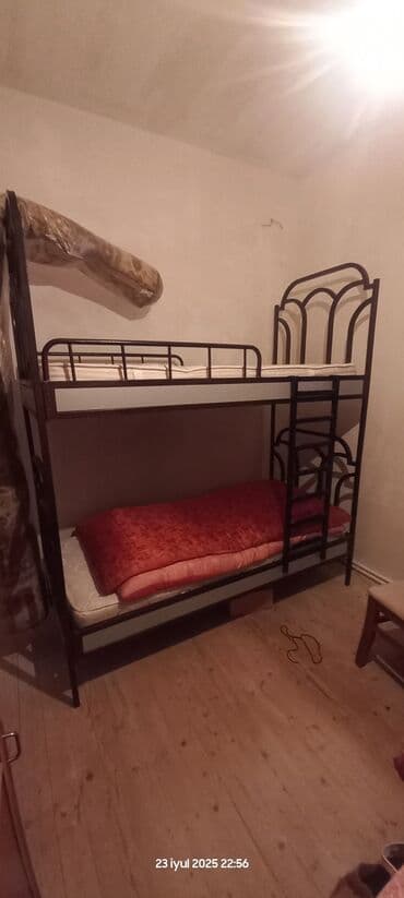 asinkovu demir: Oğlan və qız üçün, İşlənmiş, Çarpayı, Matras ilə, Siyirməsiz, Dəmir — 3