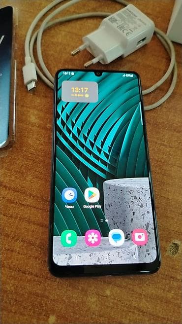 macbook çanta: Samsung Galaxy A32 — 4